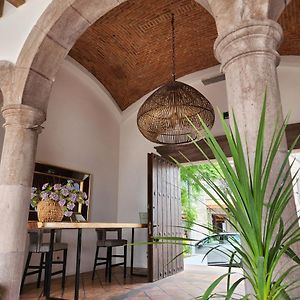 Tres Fuentes Dickinson Hotel Boutique